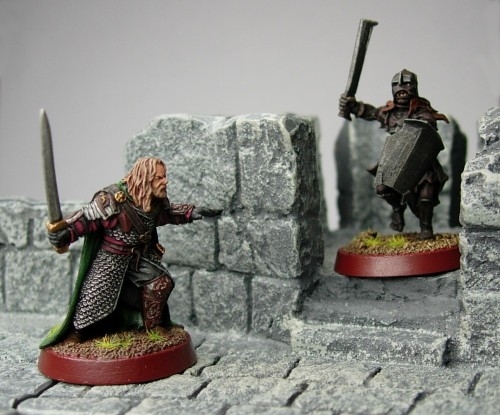 Gamling awaiting Uruk assault